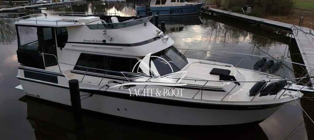 Motorboot Camargue Yacht 42 Sundeck