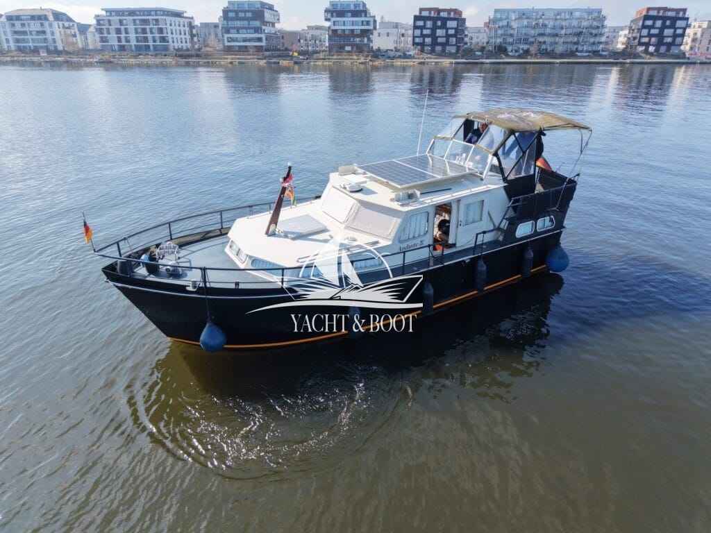 Motorboot holländischer Werftbau 1000 GSAK