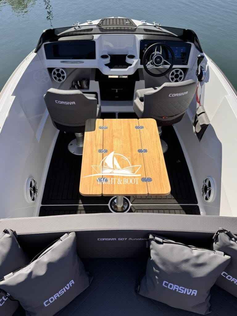Motorboot Corsiva Yachting 607 Runabout