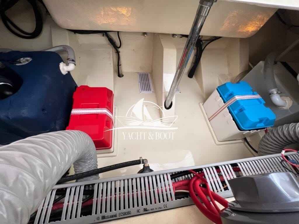 Motorboot Invictus Yacht Capoforte CX 270