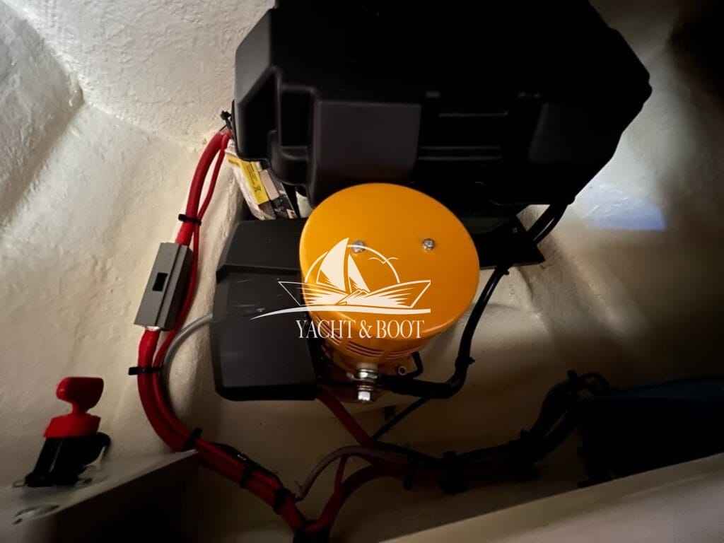 Motorboot Invictus Yacht Capoforte CX 270