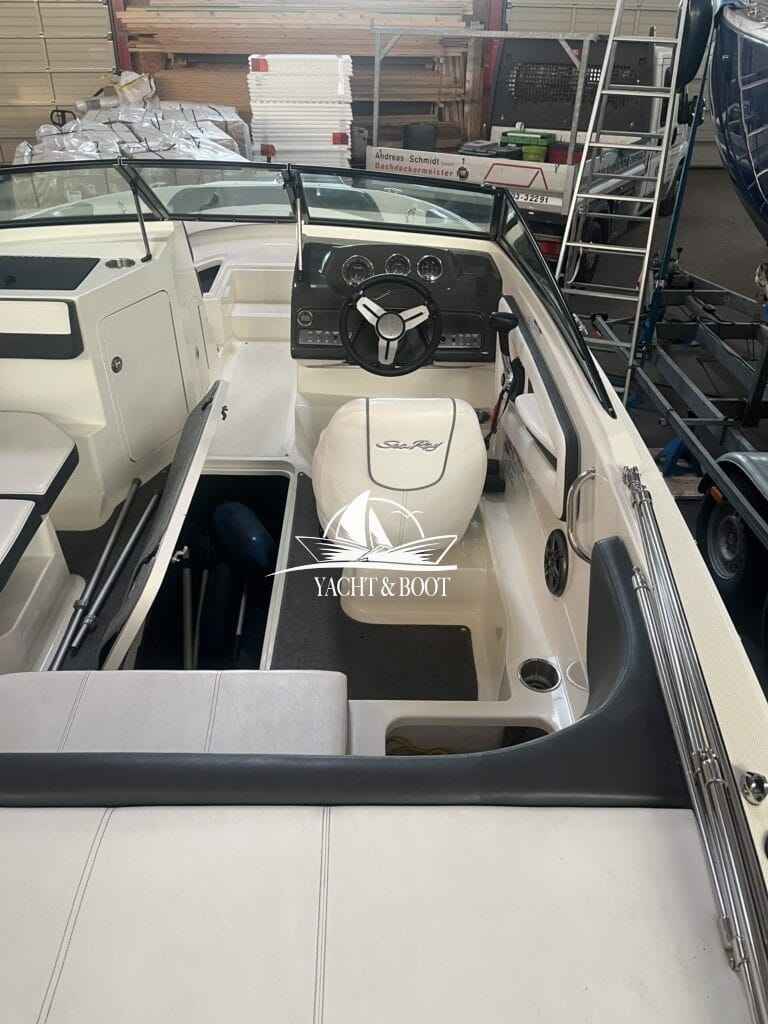 Motorboot Sea Ray 19 SPXE