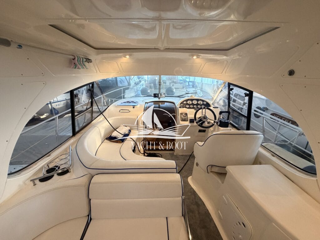 Motorboot Bavaria Yachtbau GmbH 32 HT