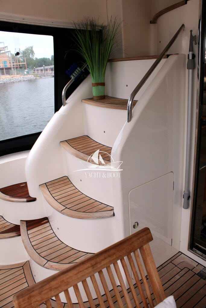 Motorboot Princess 480 Fly