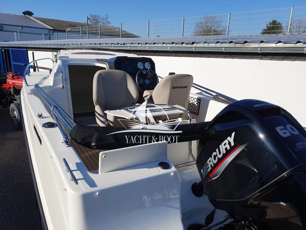 Motorboot Quicksilver 505 Cabin