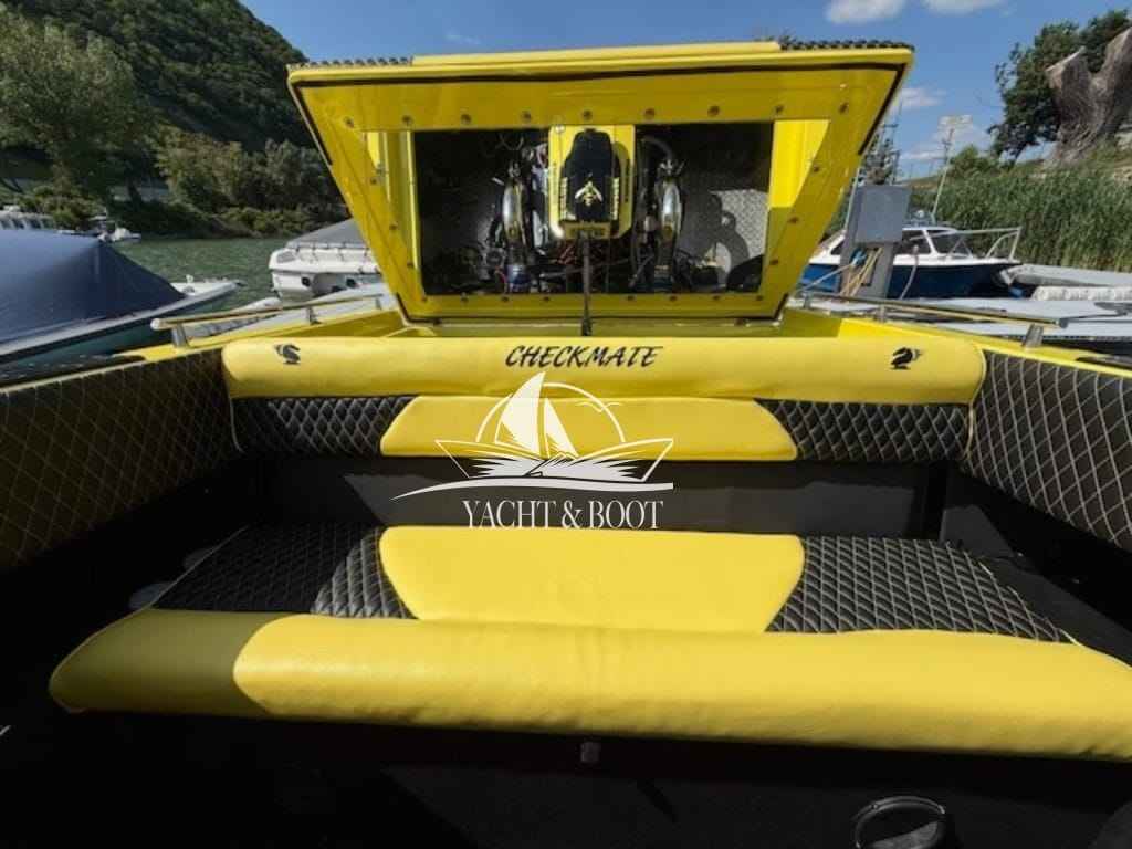 Motorboot Checkmate 281