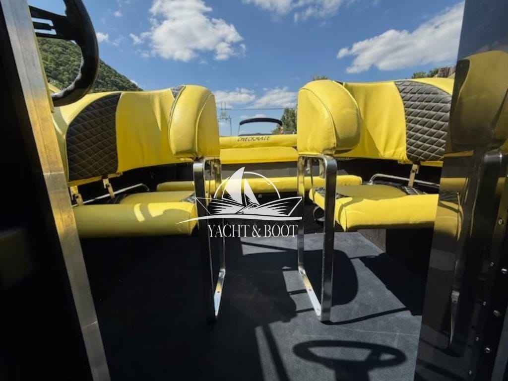 Motorboot Checkmate 281