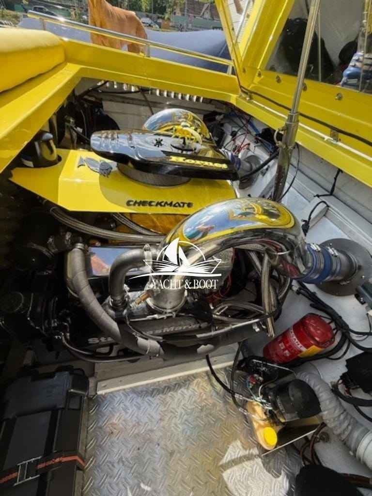 Motorboot Checkmate 281