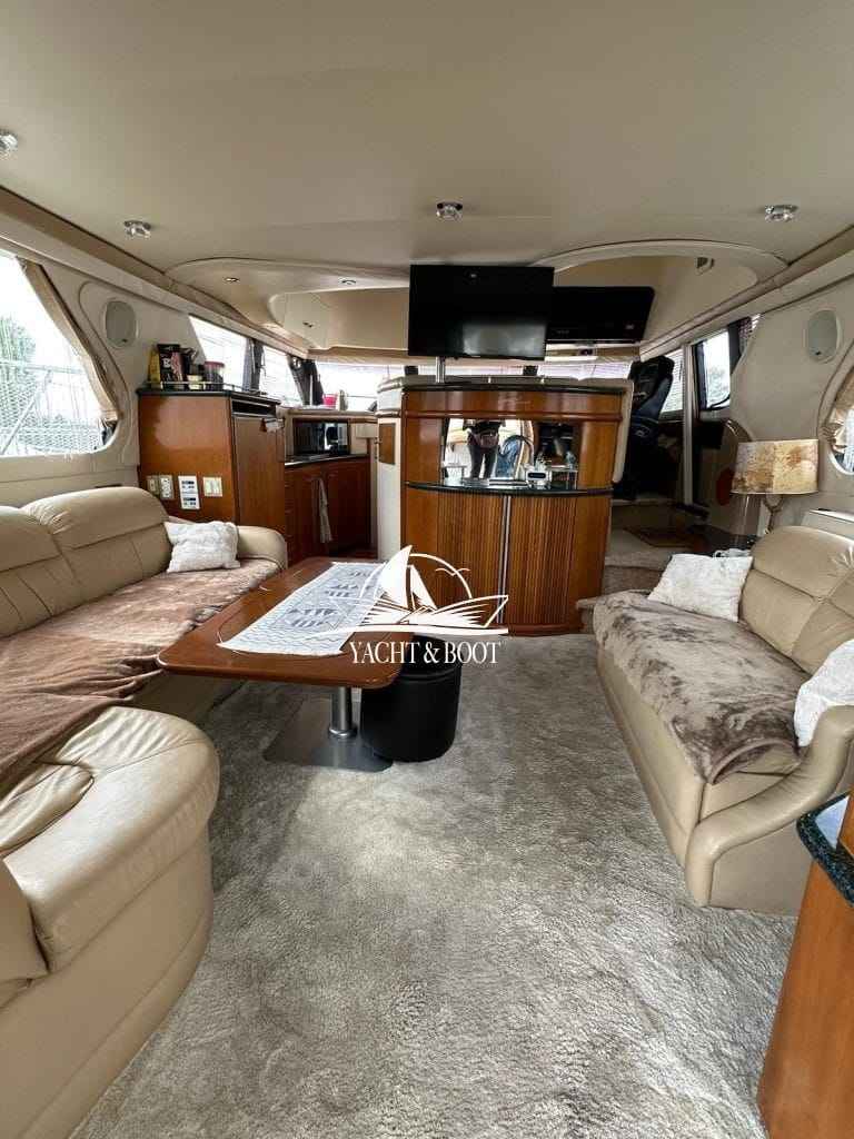 Motorboot Carver 450 Voyager Pilothouse