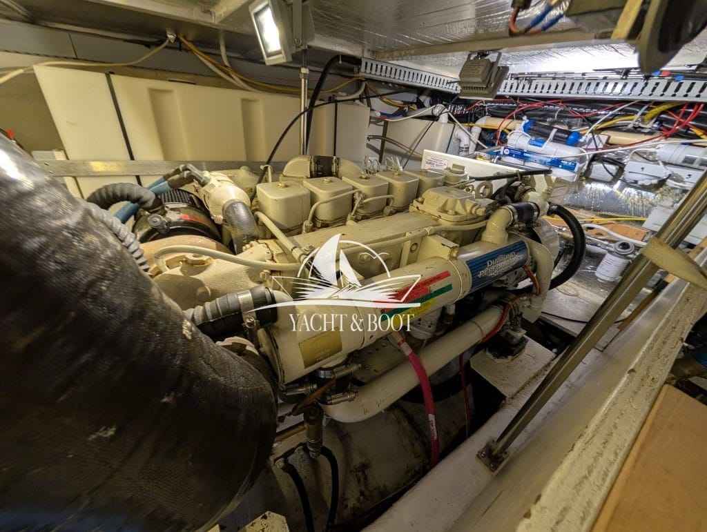 Motorboot Carver 450 Voyager Pilothouse