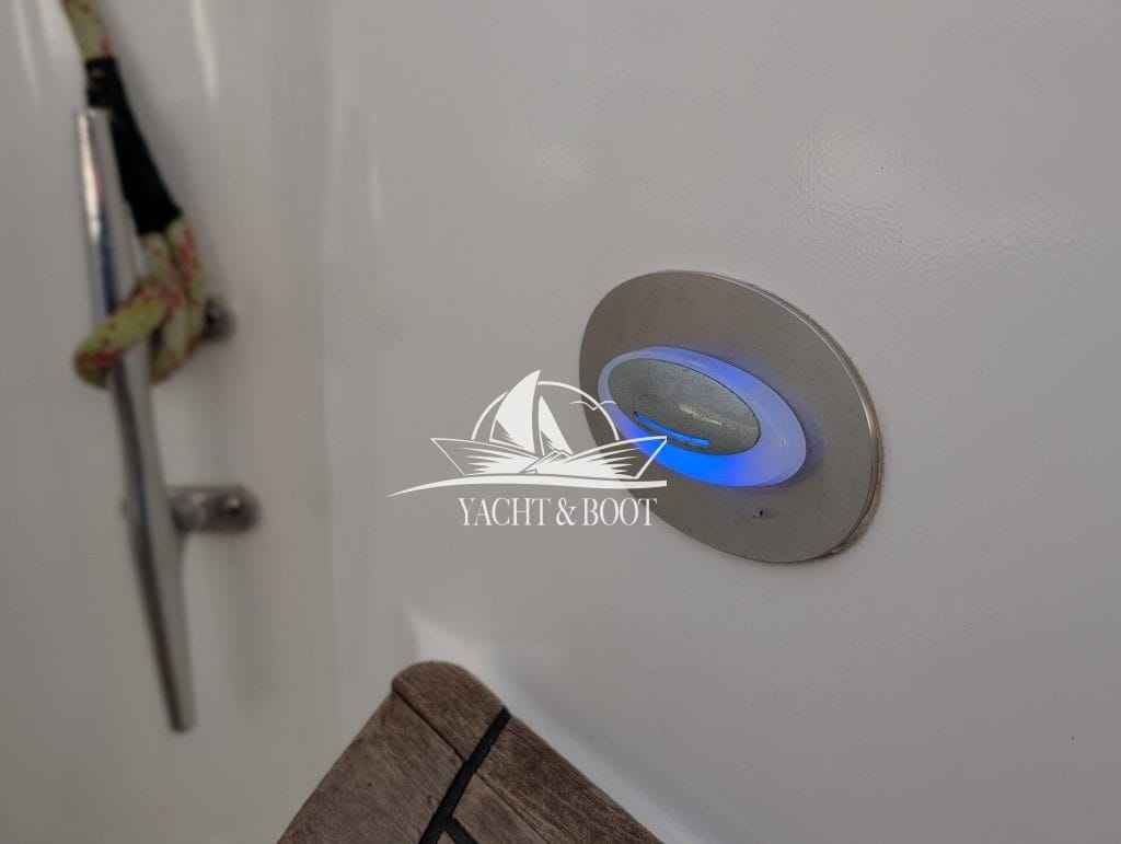 Motorboot Carver 450 Voyager Pilothouse