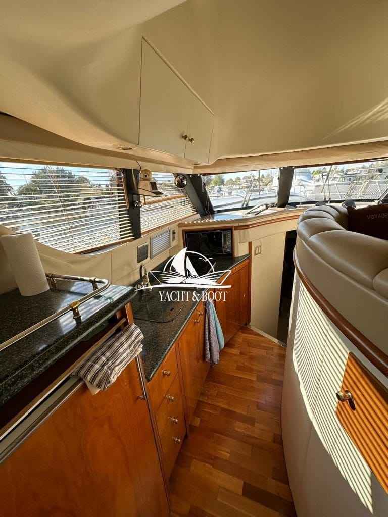 Motorboot Carver 450 Voyager Pilothouse