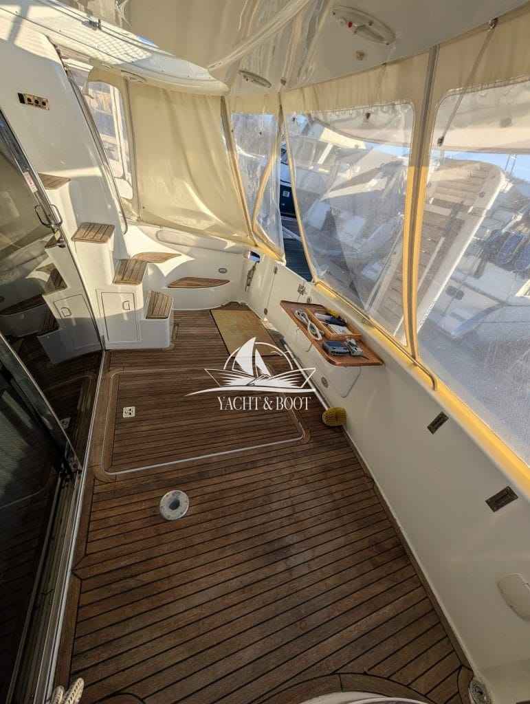Motorboot Carver 450 Voyager Pilothouse
