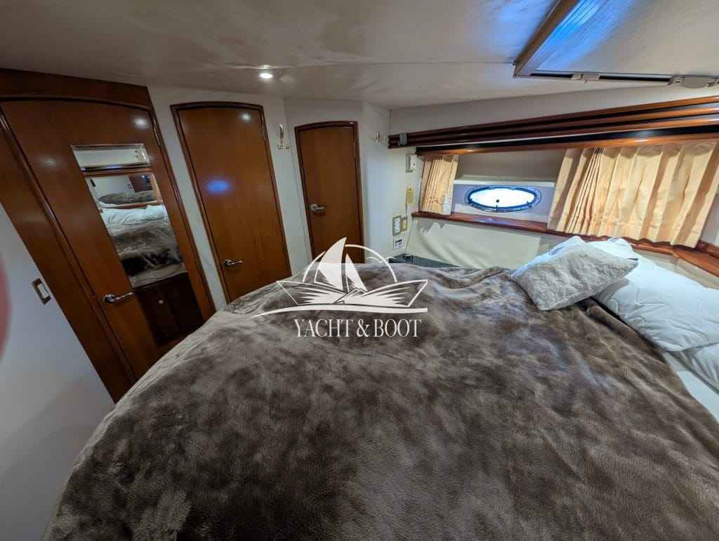 Motorboot Carver 450 Voyager Pilothouse