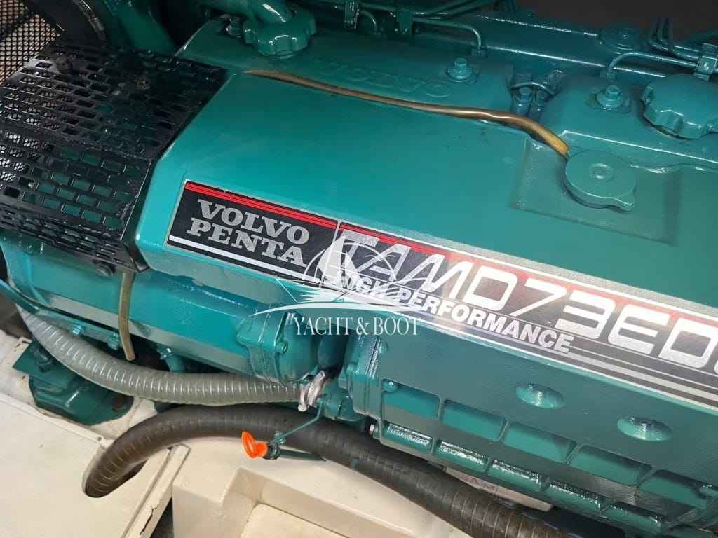 Motorboot Ferretti Group Pershing 40