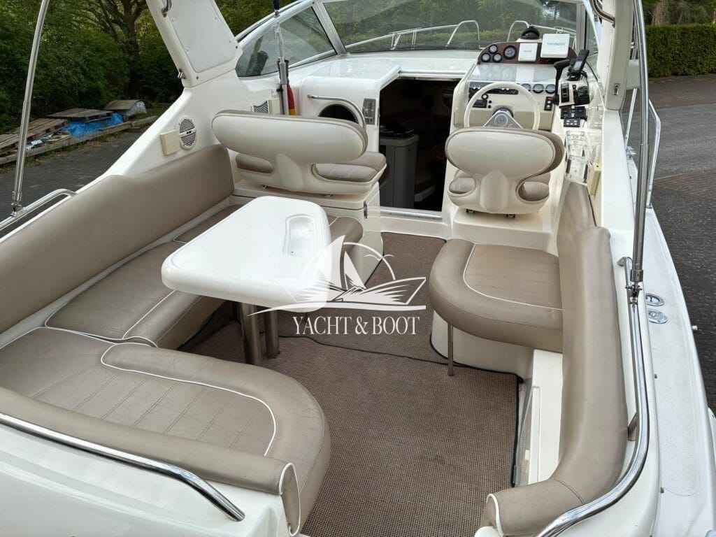 Motorboot Sealine S 270