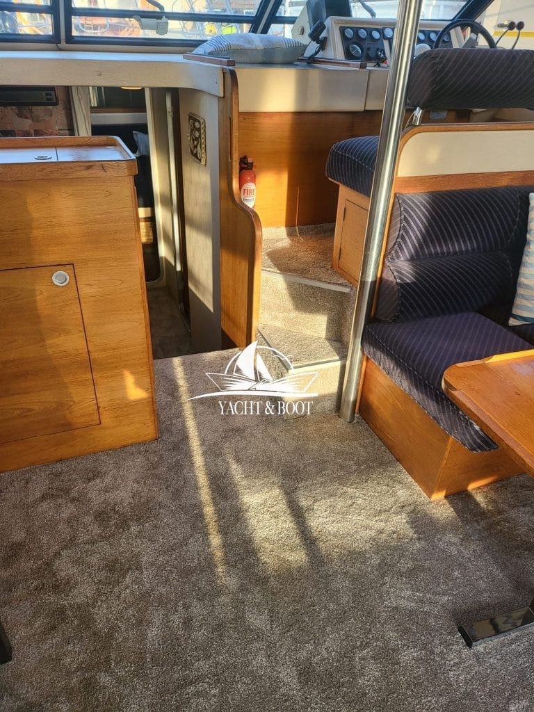 Motorboot Princess 415 Fly