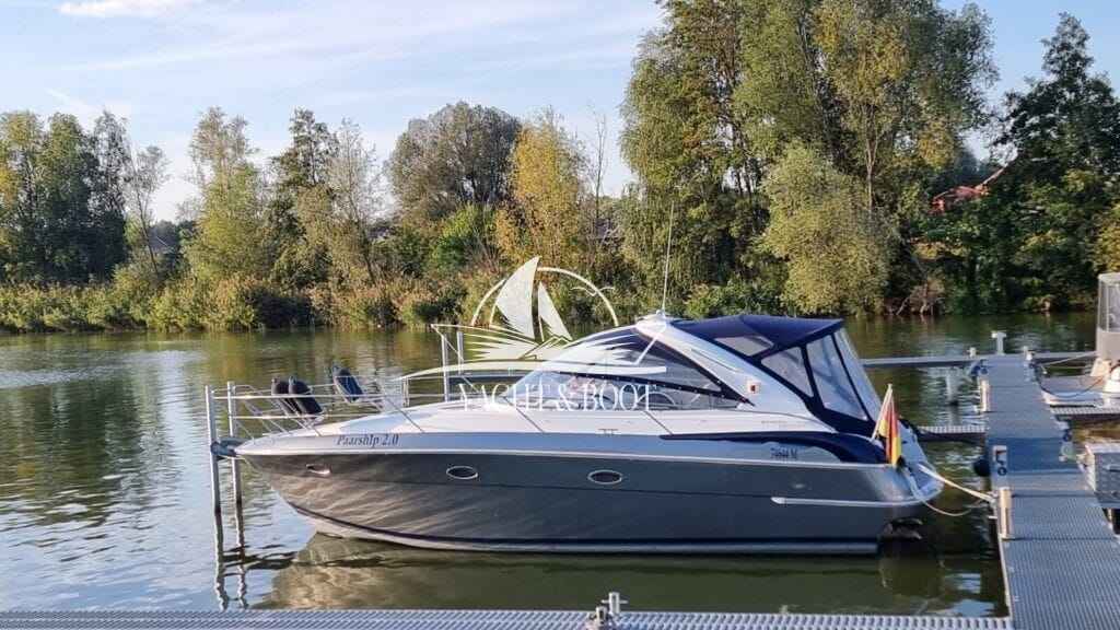 Motorboot Bavaria 33 Sport