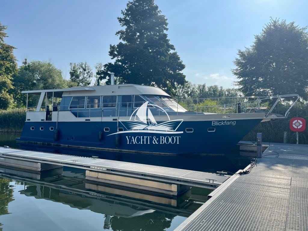 Motorboot holländischer Werftbau Motoryacht