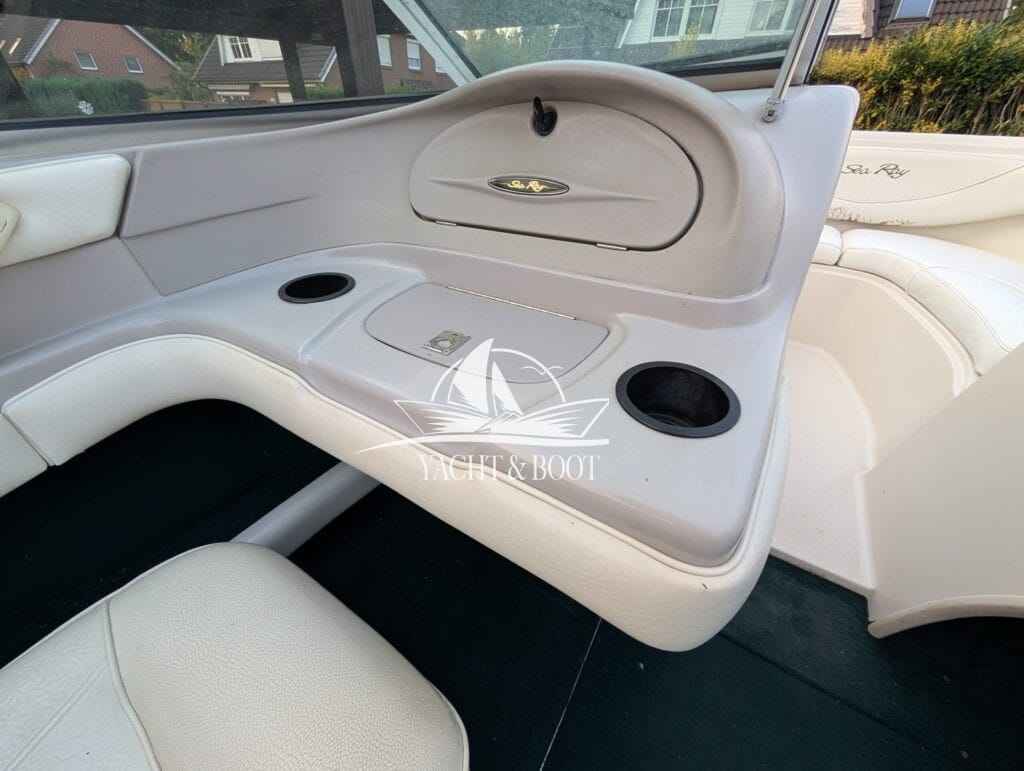 Motorboot Sea Ray 190