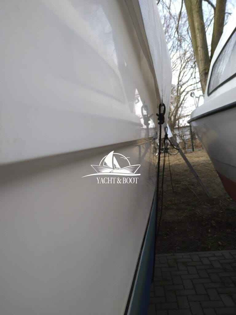 Motorboot Sea Ray 250 DA