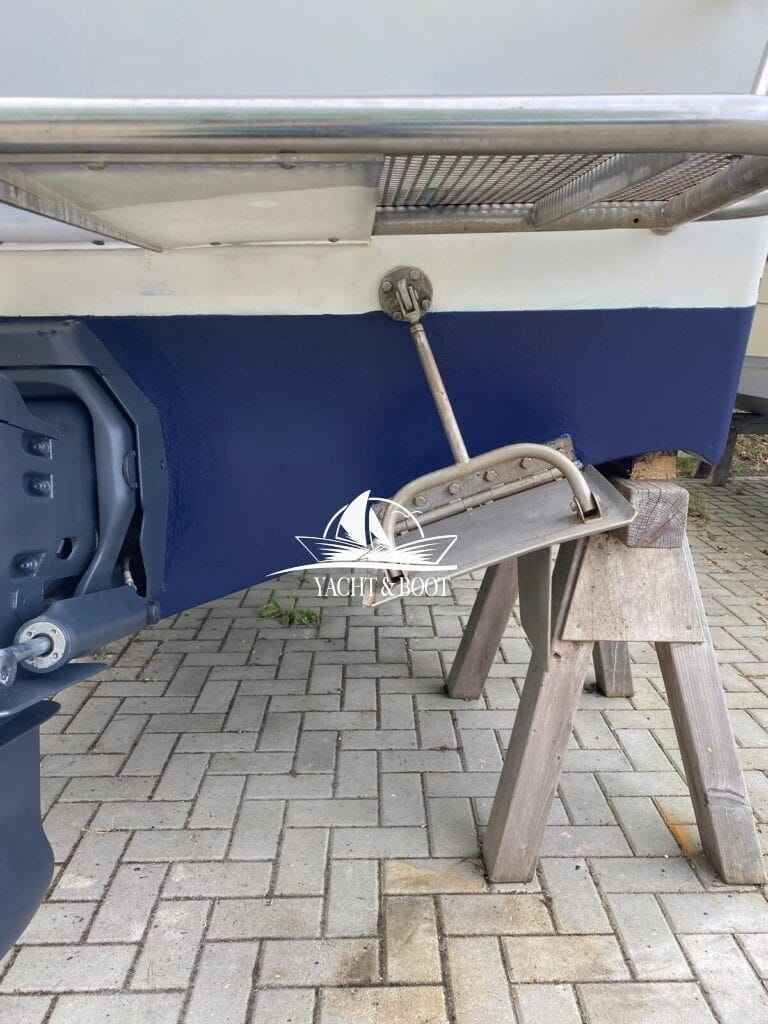 Motorboot Sea Ray 250 DA