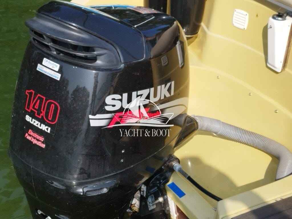 Motorboot Atlantic Marine Suncruiser 650