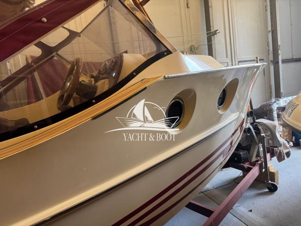 Motorboot Oud Huijzer 700 Cabine