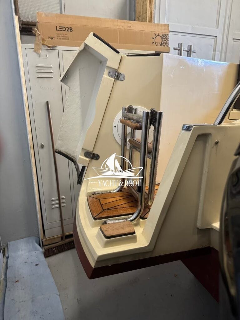 Motorboot Oud Huijzer 700 Cabine