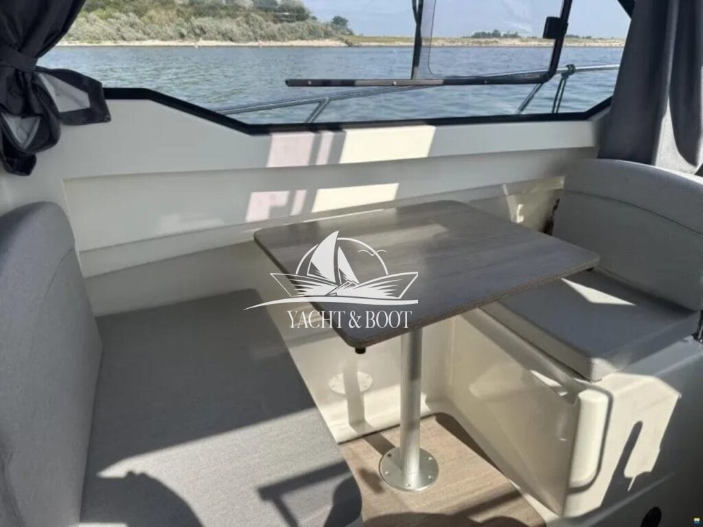 Motorboot Quicksilver ACTIV 675 WEEKEND