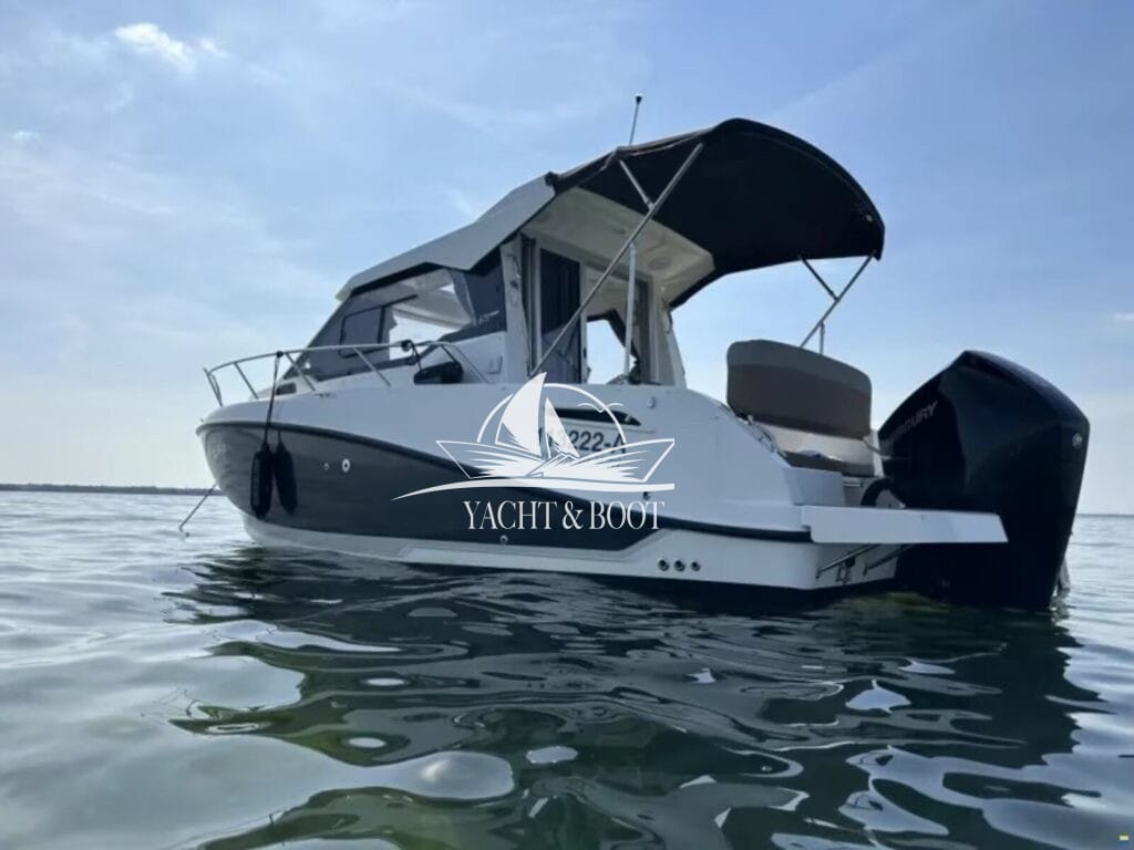 Motorboot Quicksilver ACTIV 675 WEEKEND