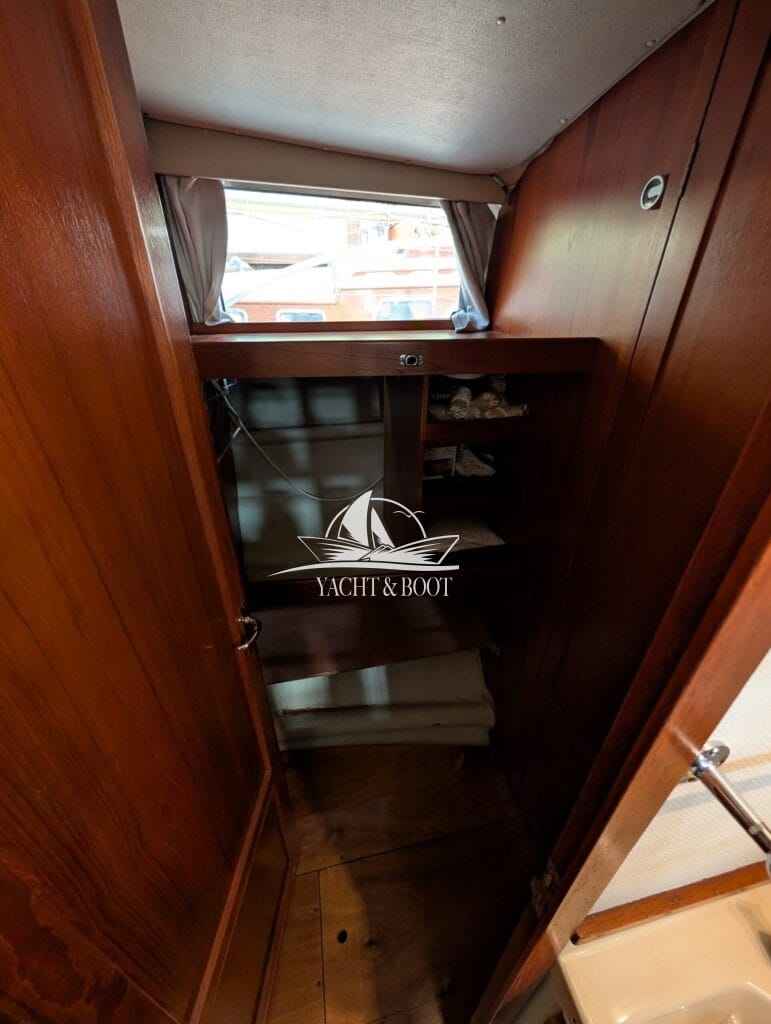 Motorboot Fjord 30 Cabin
