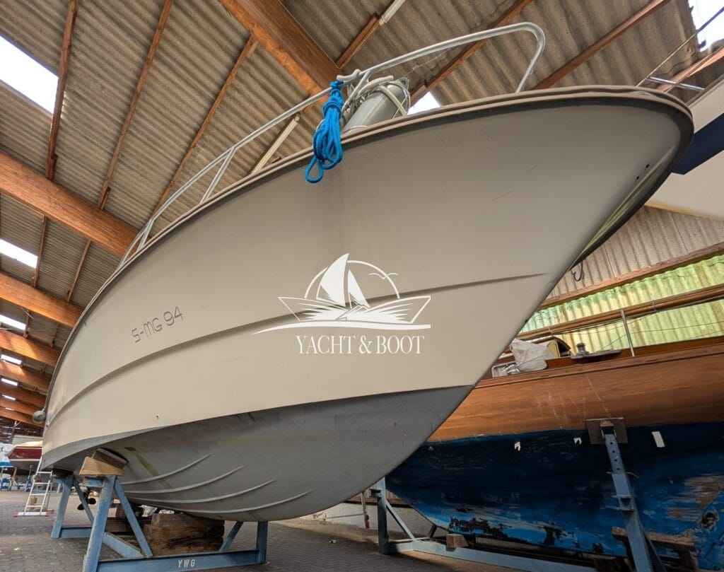 Motorboot Fjord 30 Cabin