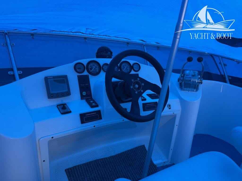 Motorboot Galeon 380 Fly