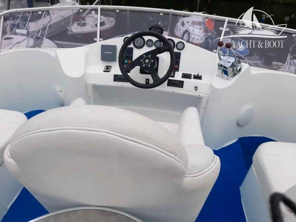 Motorboot Galeon 380 Fly
