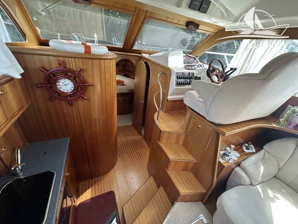 Motorboot Galeon 380 Fly