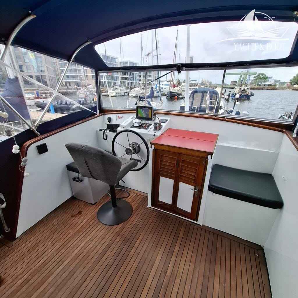 Motorboot Gladstone Lyall & Co Aquila Queen Trawler 35