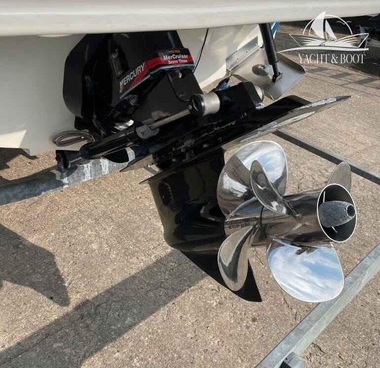 Motorboot Sea Ray 260 Sundancer