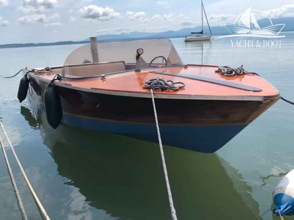 Motorboot Wiking Variant