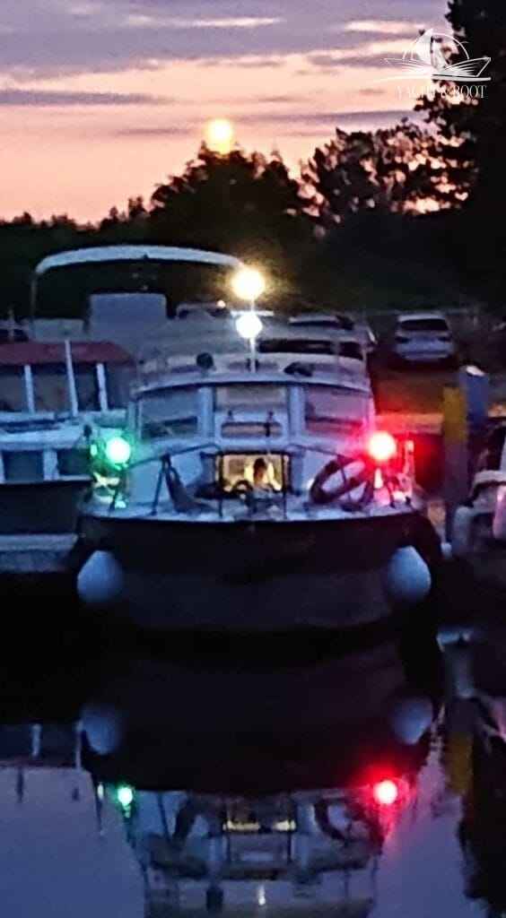 Motorboot Marieholm Cardinal 28