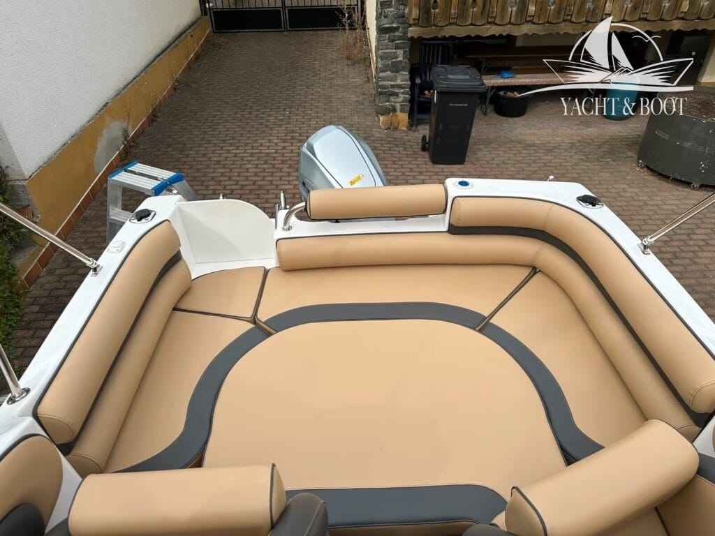 Motorboot Öchsner Yachtline 20