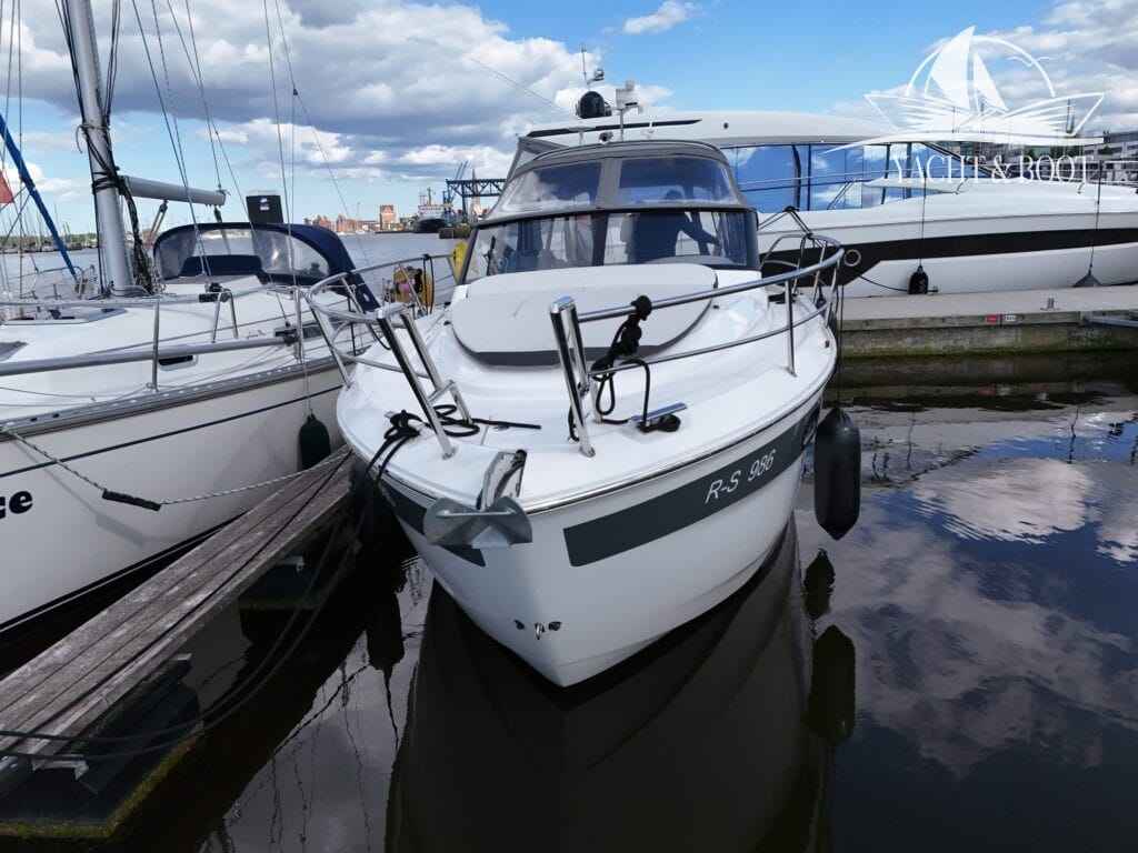 Motorboot Bavaria S 30 Open