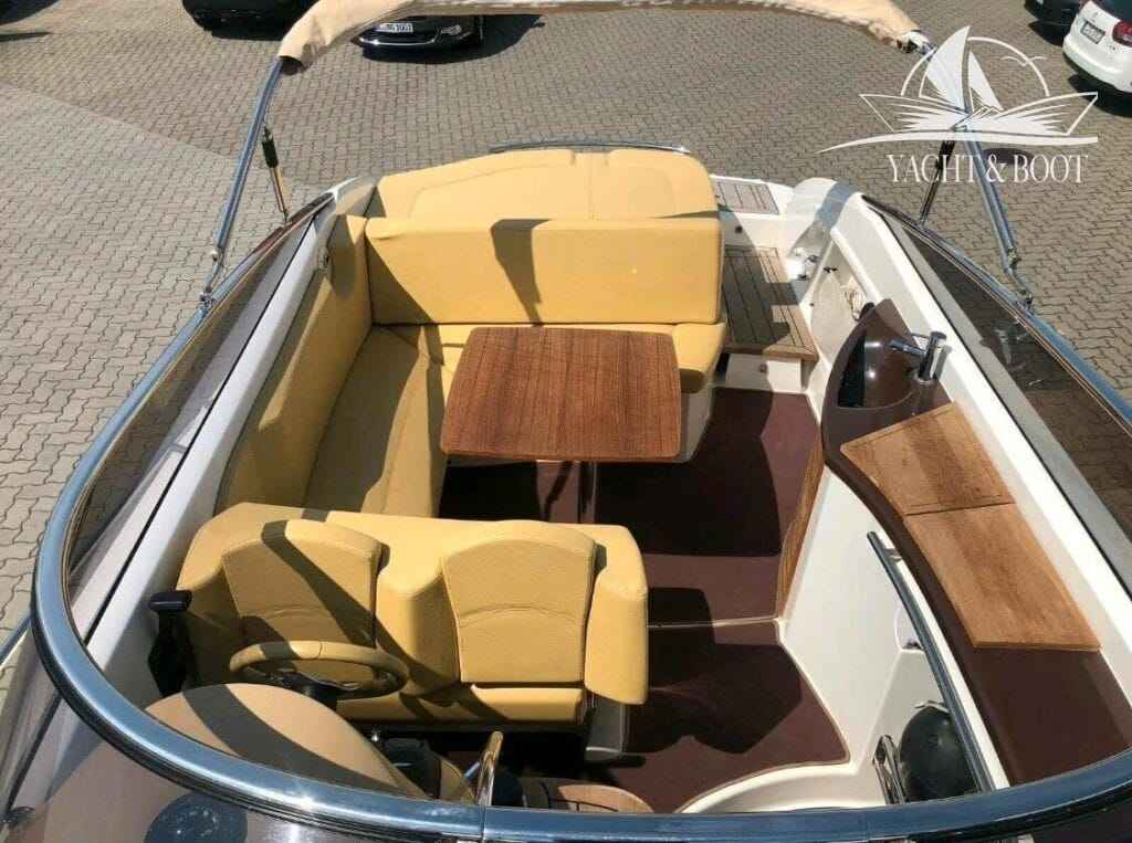 Motorboot Sessa S 26