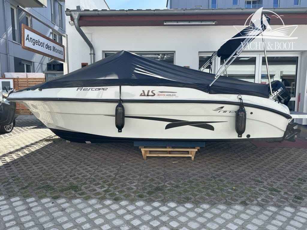Motorboot Nerius 530