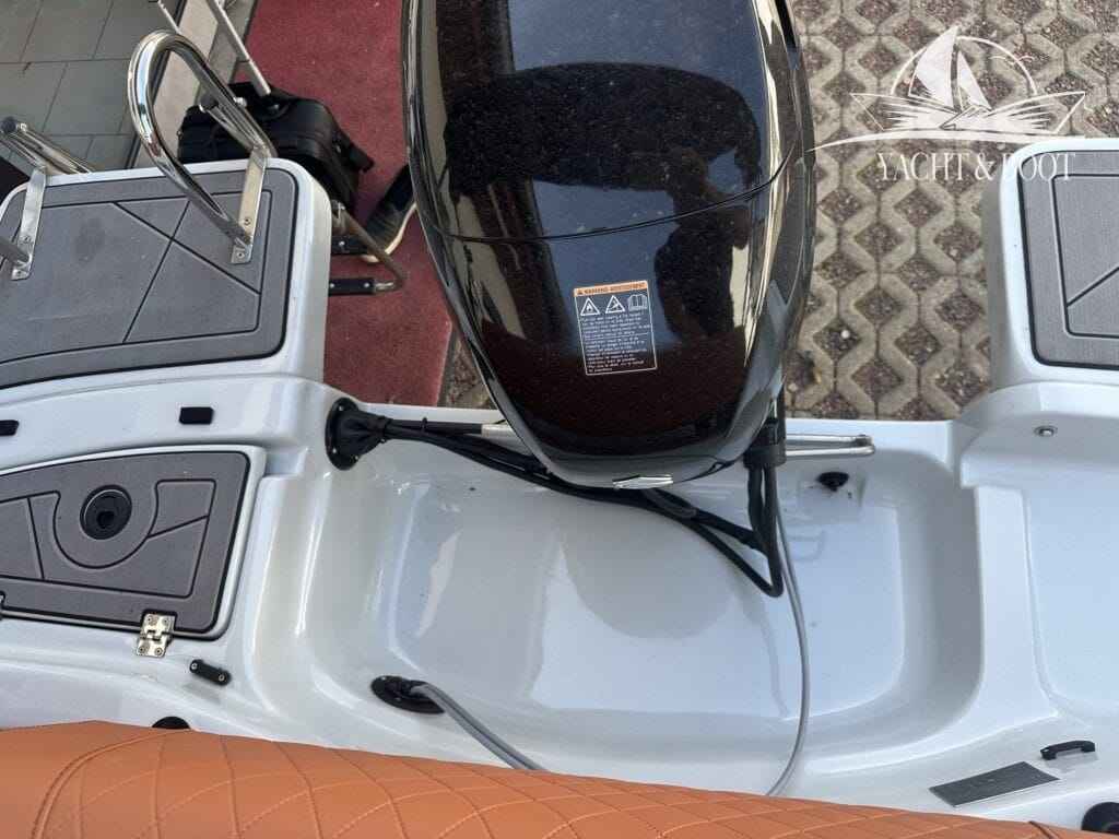 Motorboot Nerius 530