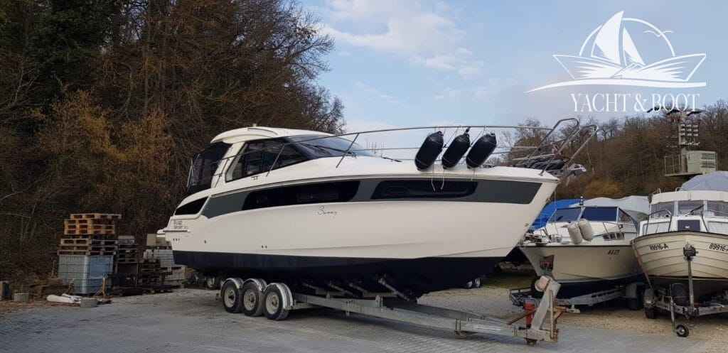 Motorboot Bavaria Sport 360 HT