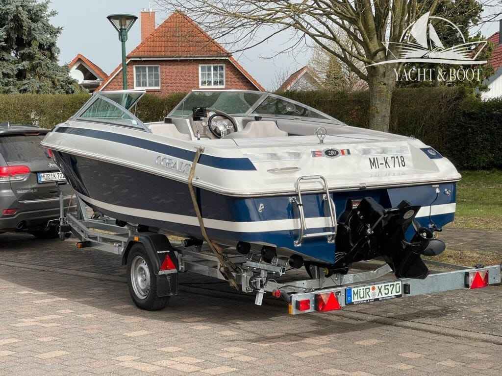 Motorboot Cobalt 200
