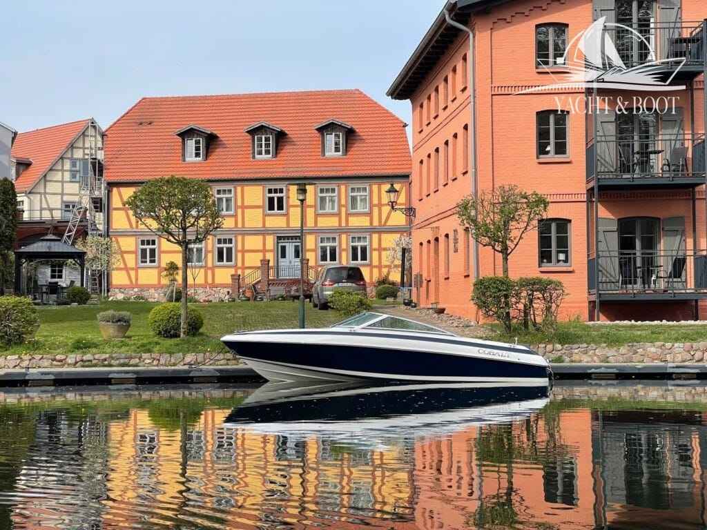 Motorboot Cobalt 200