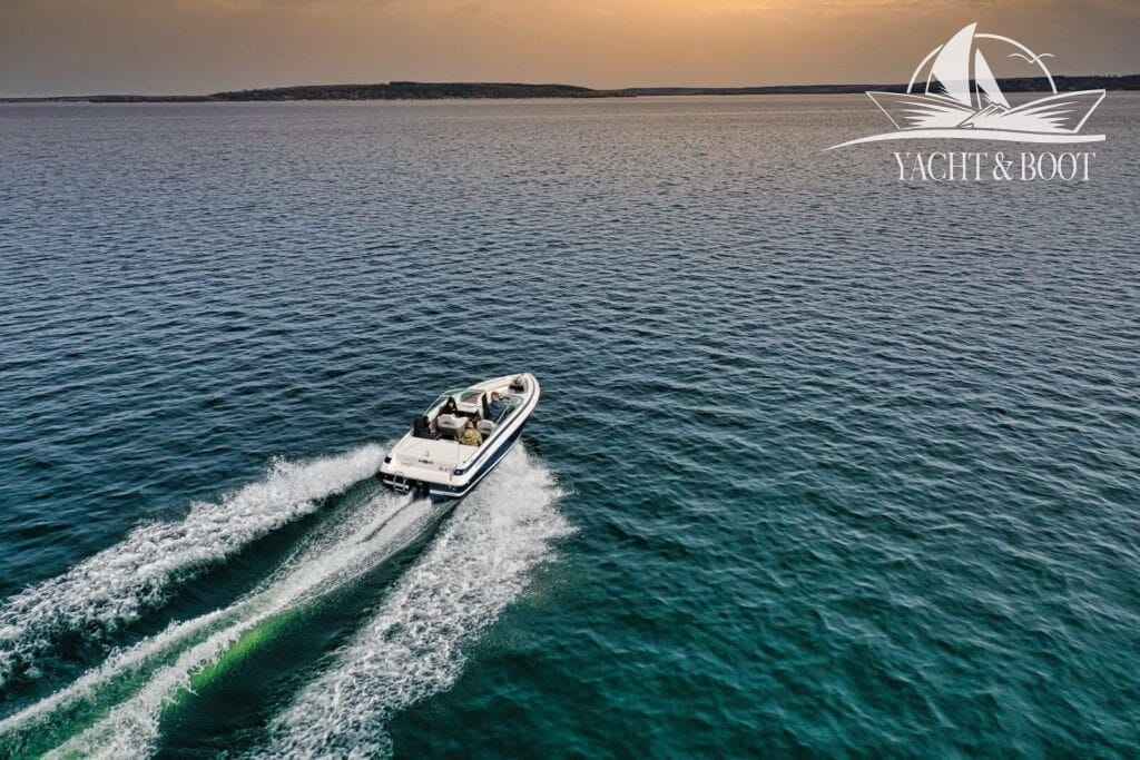 Motorboot Cobalt 200