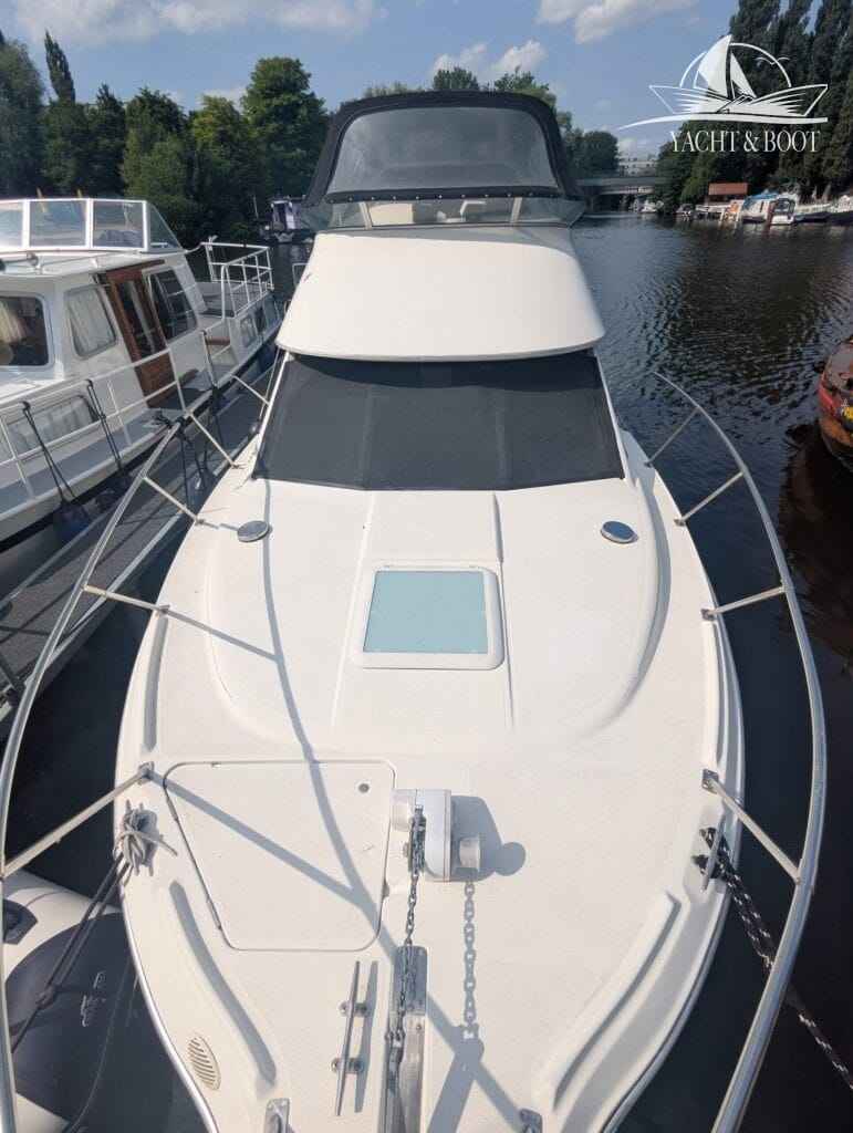 Motorboot Bayliner (US) Cierra 2858 Fly